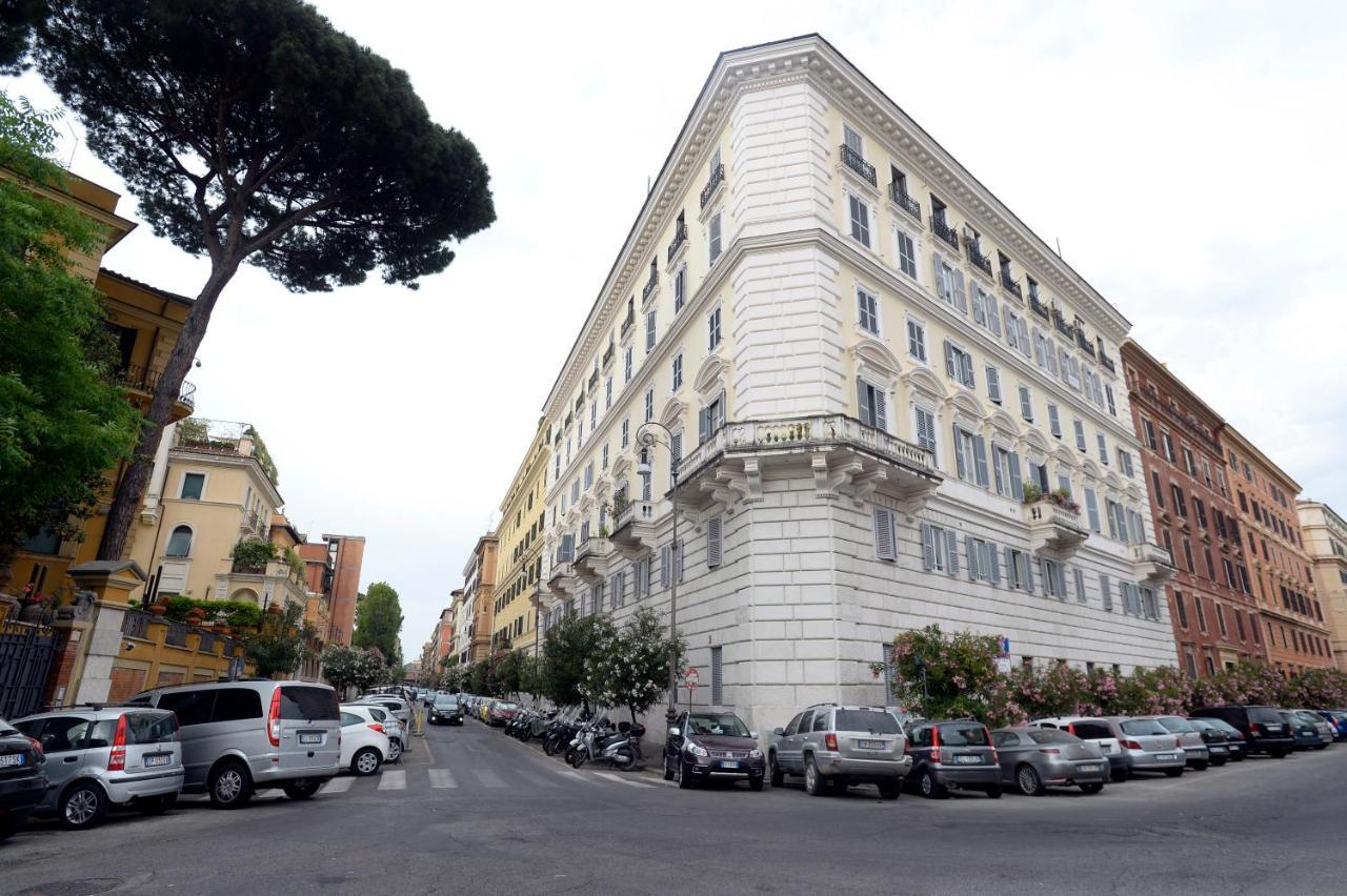 Mecenate Deluxe Colosseum Rome Extérieur photo